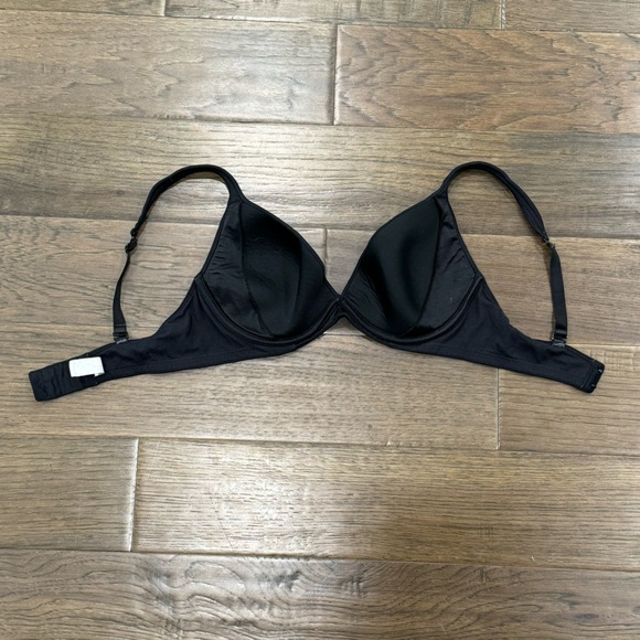 Leonisa Bra - Picture 3 of 5